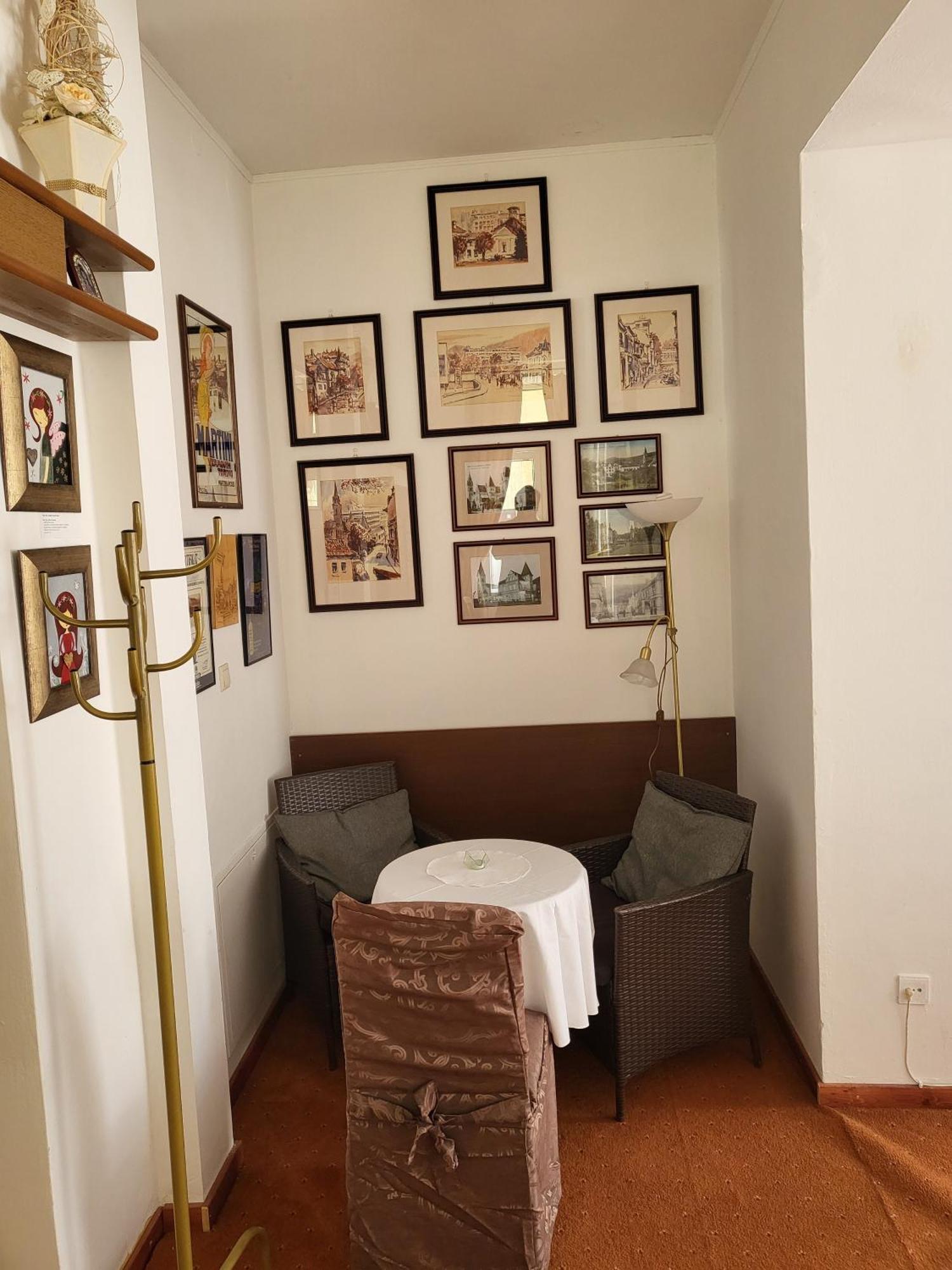 Hotel Margit Тренчианске-Теплице Экстерьер фото