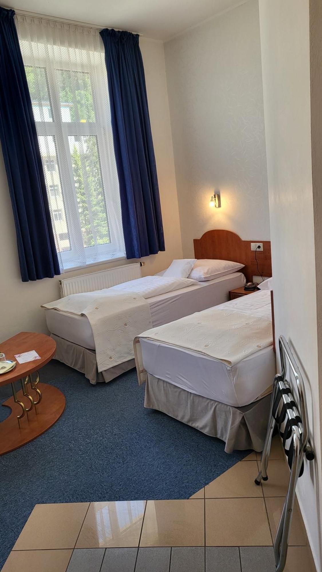 Hotel Margit Тренчианске-Теплице Экстерьер фото